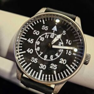 Mil-Tech Pilot style 43MM watch. New in box!